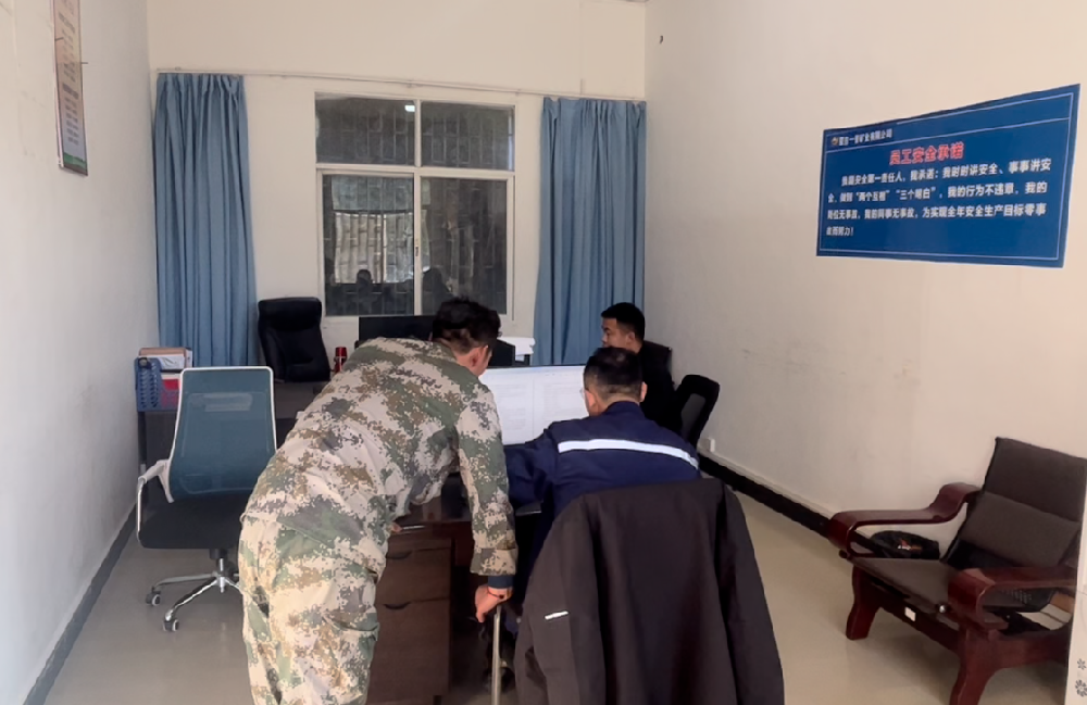 總部精準幫扶見成效  蒙自一智建設提速度